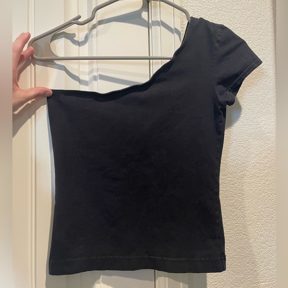Betty Blue One Shoulder Black Shirt, Size XS - Picture 4 of 6